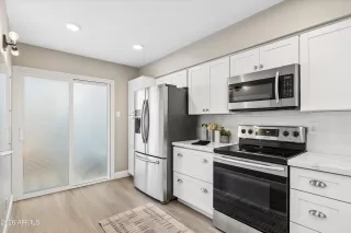 Photo #1: 7044314 Listing