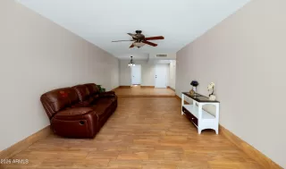Photo #4: 7044340 Listing