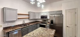 Photo #3: 7044417 Listing