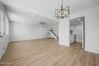 Photo #3: 7044532 Listing