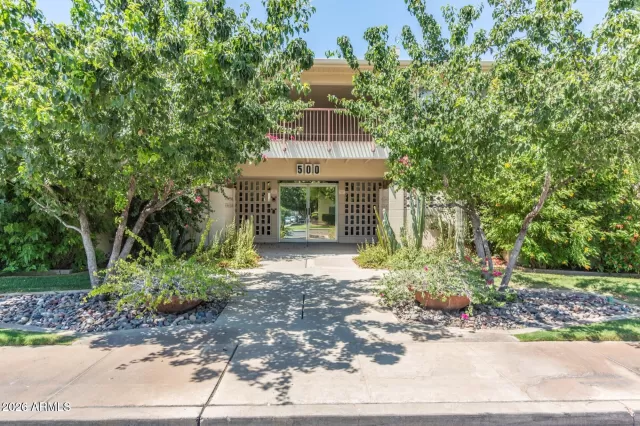 MLS: 7044540 Condo For Sale
