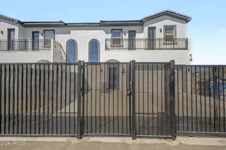 Photo #2: 7044558 Listing