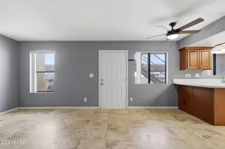 Photo #5: 7044604 Listing