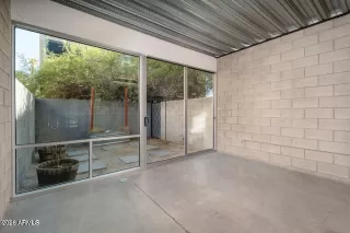 Photo #4: 7044659 Listing