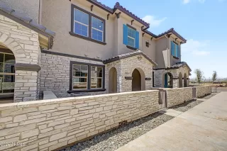 Photo #1: 7044734 Listing 