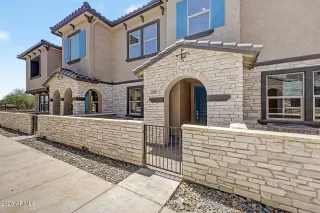 Photo #2: 7044734 Listing 