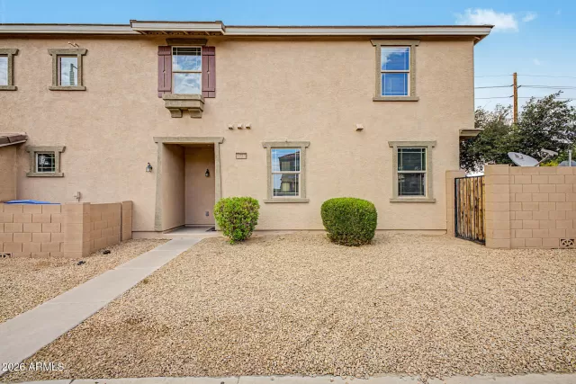 MLS: 7044984 Condo For Sale