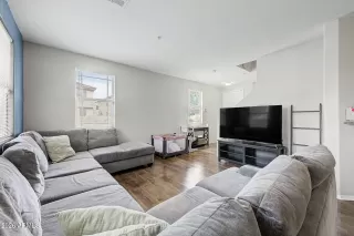 Photo #6: 7044984 Listing