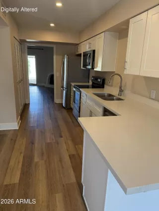 Photo #2: 7045035 Listing