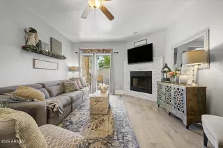 Photo #5: 7045256 Listing