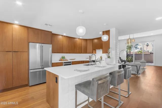 MLS: 7045398 Condo For Sale