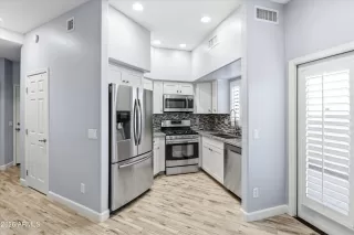 Photo #5: 7045498 Listing 