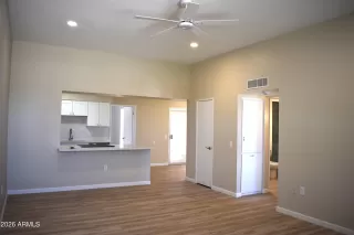 Photo #4: 7045628 Listing 