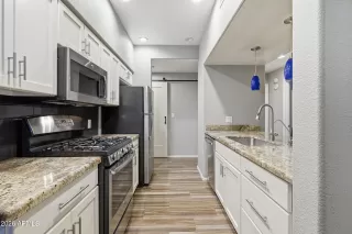 Photo #4: 7045816 Listing