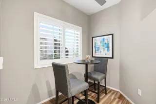 Photo #6: 7045816 Listing