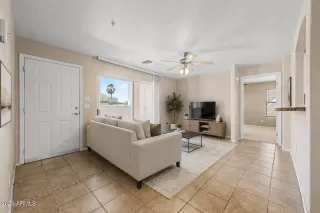 Photo #4: 7046014 Listing 