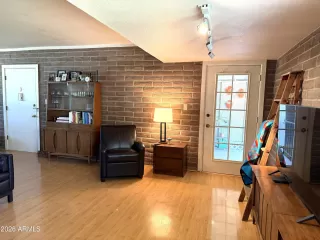 Photo #4: 7046224 Listing 