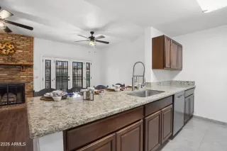 Photo #5: 7046382 Listing 