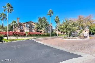 Photo #1: 7046429 Listing 