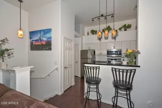 Photo #4: 7046429 Listing 