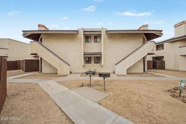 MLS: 7046474 Condo For Sale