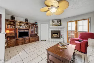 Photo #4: 7046474 Listing 