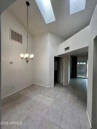 Photo #2: 7046860 Listing 