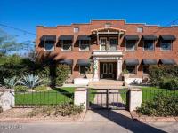 Browse active condo listings in FONTENELLE LOFTS