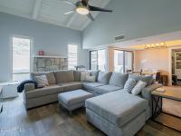 More Details about MLS # 6382734 : 5726 N 10TH STREET #7