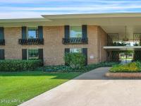 More Details about MLS # 6451774 : 123 E PALM LANE #B