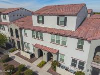 More Details about MLS # 6488707 : 2327 E HUNTINGTON DRIVE