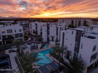 More Details about MLS # 6490557 : 1717 E MORTEN AVENUE#30