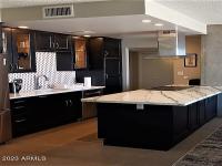 More Details about MLS # 6505052 : 207 W CLARENDON AVENUE #12D