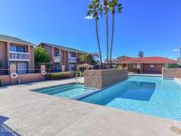 More Details about MLS # 6514559 : 2837 E TRACY LANE#3