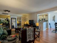 More Details about MLS # 6524130 : 1701 W TUCKEY LANE#204