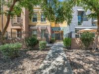More Details about MLS # 6790158 : 706 E WASHINGTON STREET#124