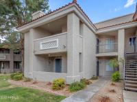More Details about MLS # 6832825 : 2929 W YORKSHIRE DRIVE#2013