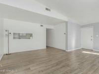 More Details about MLS # 6845915 : 1622 E CAMPBELL AVENUE#W
