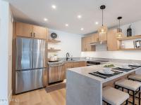 More Details about MLS # 6855815 : 3033 N 39TH STREET#5