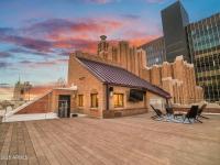 More Details about MLS # 6859943 : 114 W ADAMS STREET#PH