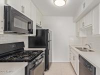 More Details about MLS # 6860276 : 1701 W TUCKEY LANE#231