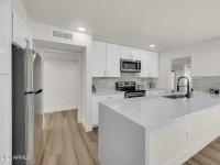 More Details about MLS # 6863767 : 703 E CORTE ORO