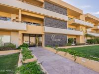 More Details about MLS # 6874365 : 3600 N 5TH AVENUE#302