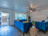 More Details about MLS # 6875982 : 6044 W AUGUSTA AVENUE