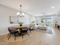 More Details about MLS # 6880641 : 920 E DEVONSHIRE AVENUE#4004